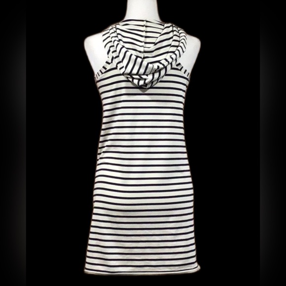 Junk Food “Hello Sunshine” Disney Swim Tunic Hoodie, Black/Eggshell, Size XS - Picture 3 of 10